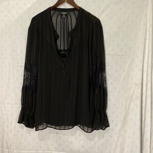 Vera Wang blouse to ask camisole attached underneath